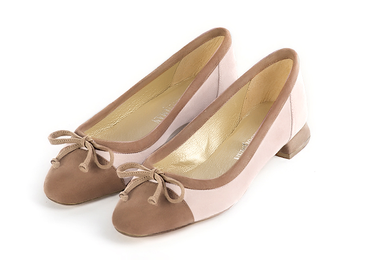Biscuit beige and powder pink women's ballet pumps, with low heels. Square toe. Flat flare heels. Front view - Florence KOOIJMAN